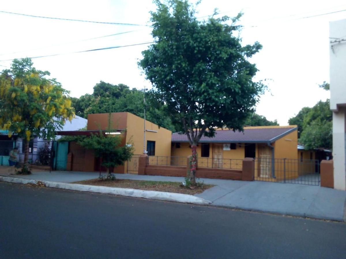 Hospedaje Encarnacion Luaran gambar