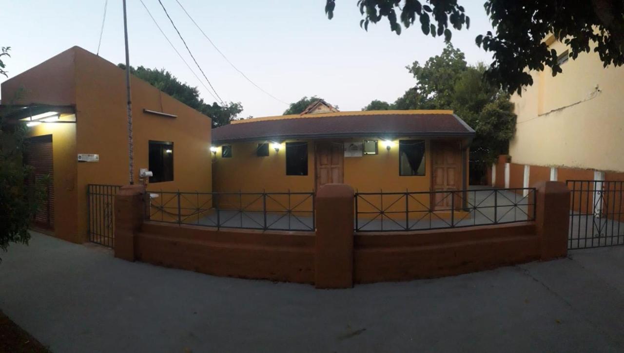 Hospedaje Encarnacion Luaran gambar